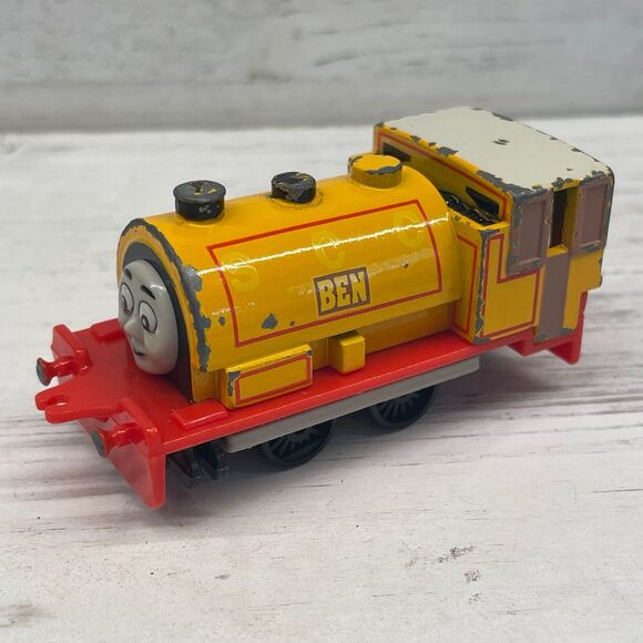 Ertl Vintage Thomas & Friends SCC Ben Diecast Toy Metal Train Engine - Picture 1 of 6